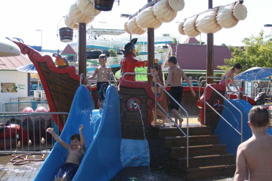 pirate ship splash pad