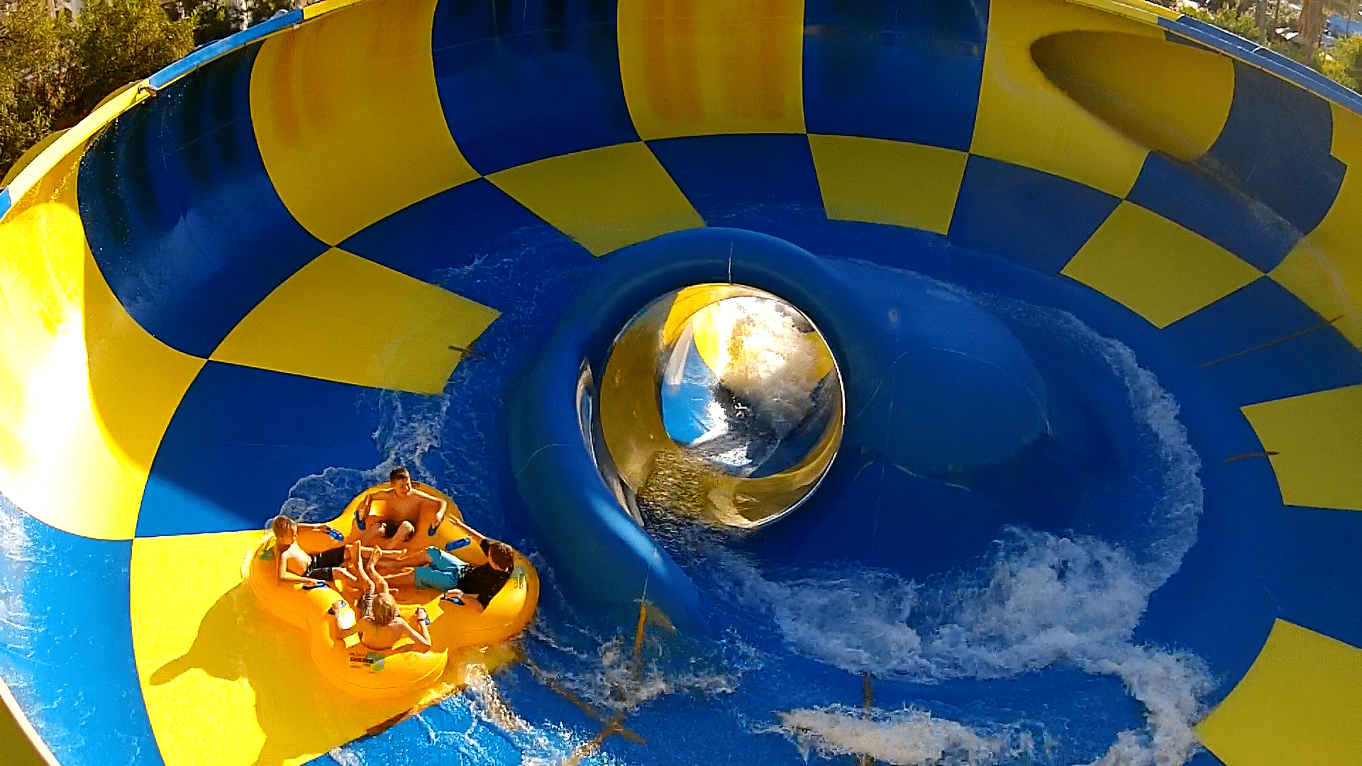4 person bowl style water slide