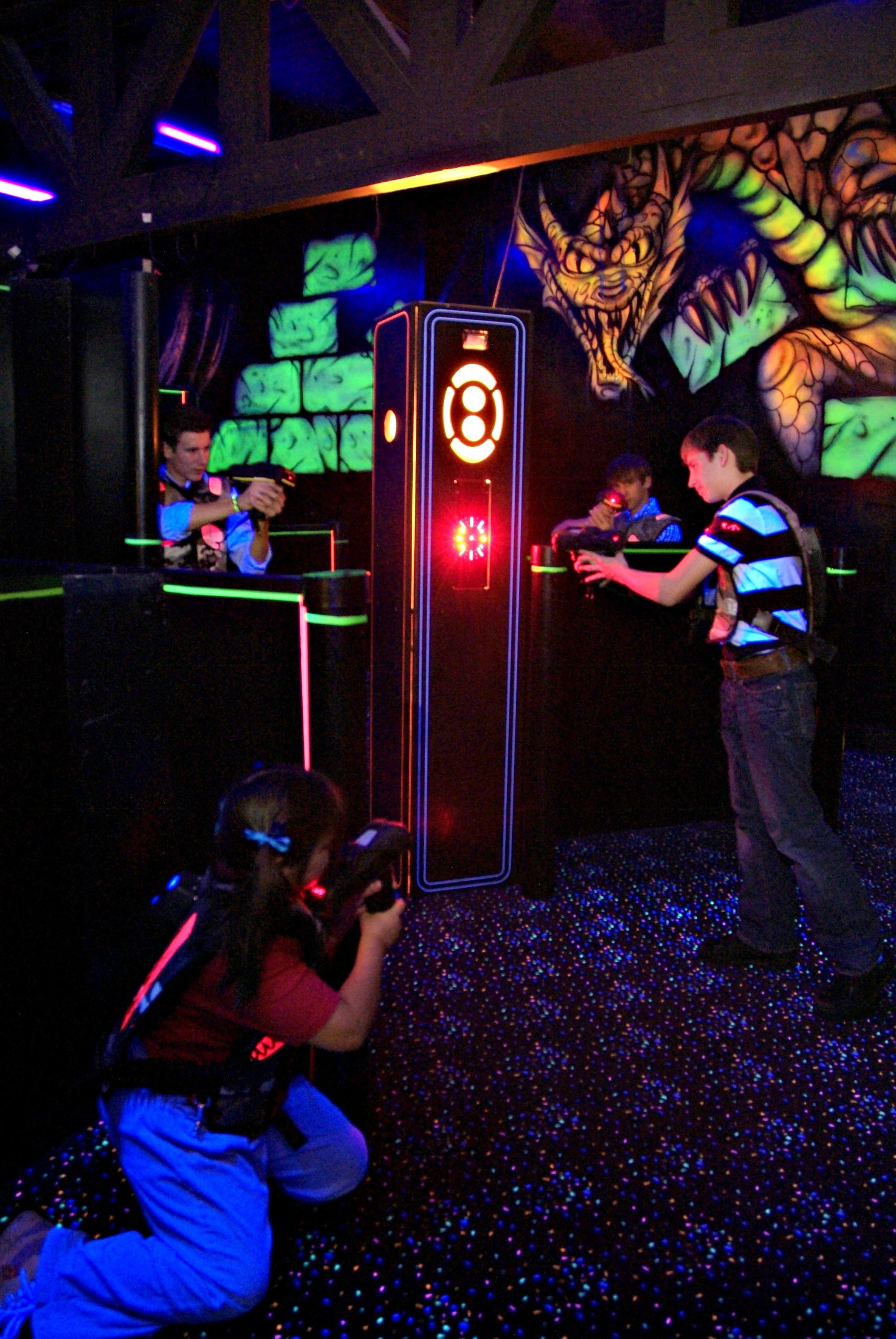 Laser Tag Arena, Attractions